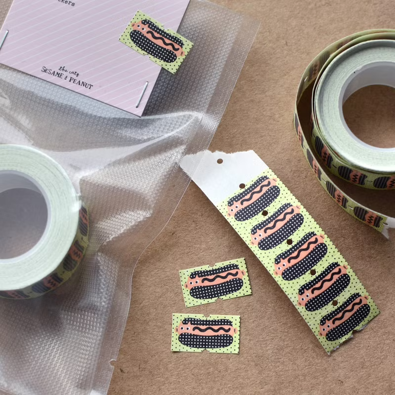 the cats SESAME & PEANUT - Hot Cat - Label Sticker