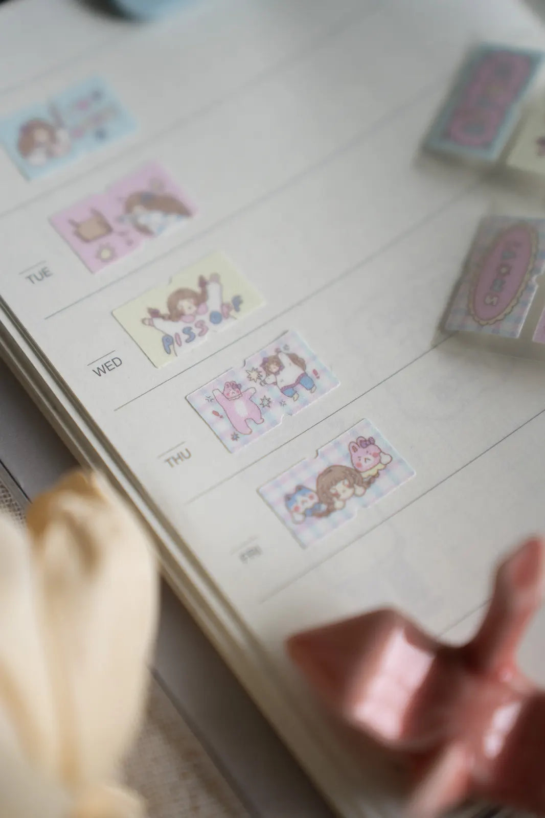 Sho Little Happiness x Artsy Jadey - Angry Besties - Label Stickers